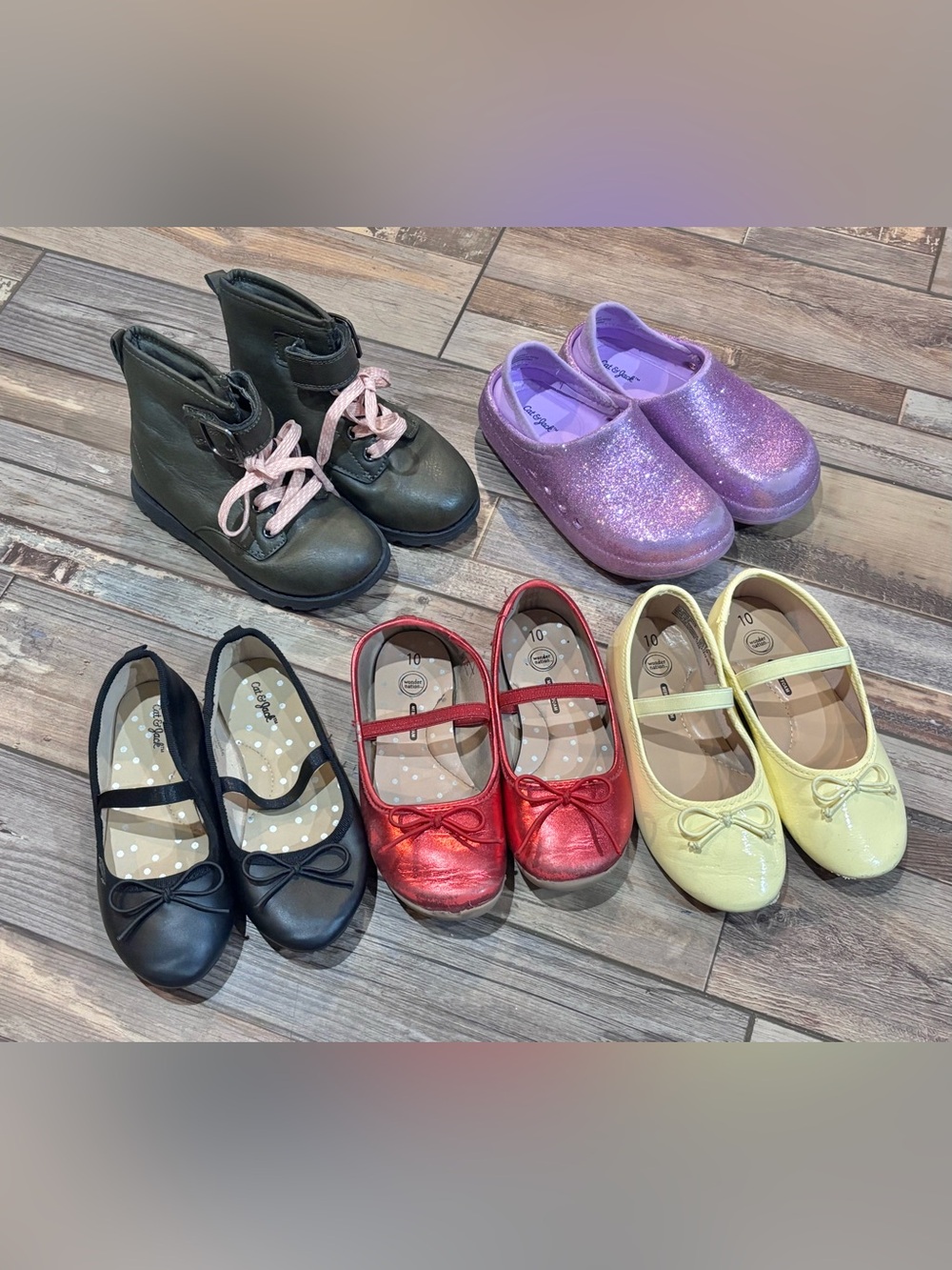 Lot of shoes girl size 10